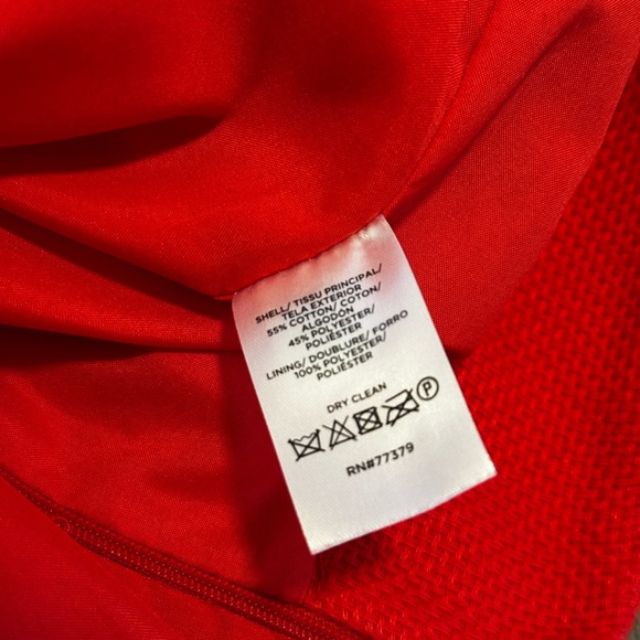 Red Ann Taylor skirt ❤️ - Picture 6 of 6